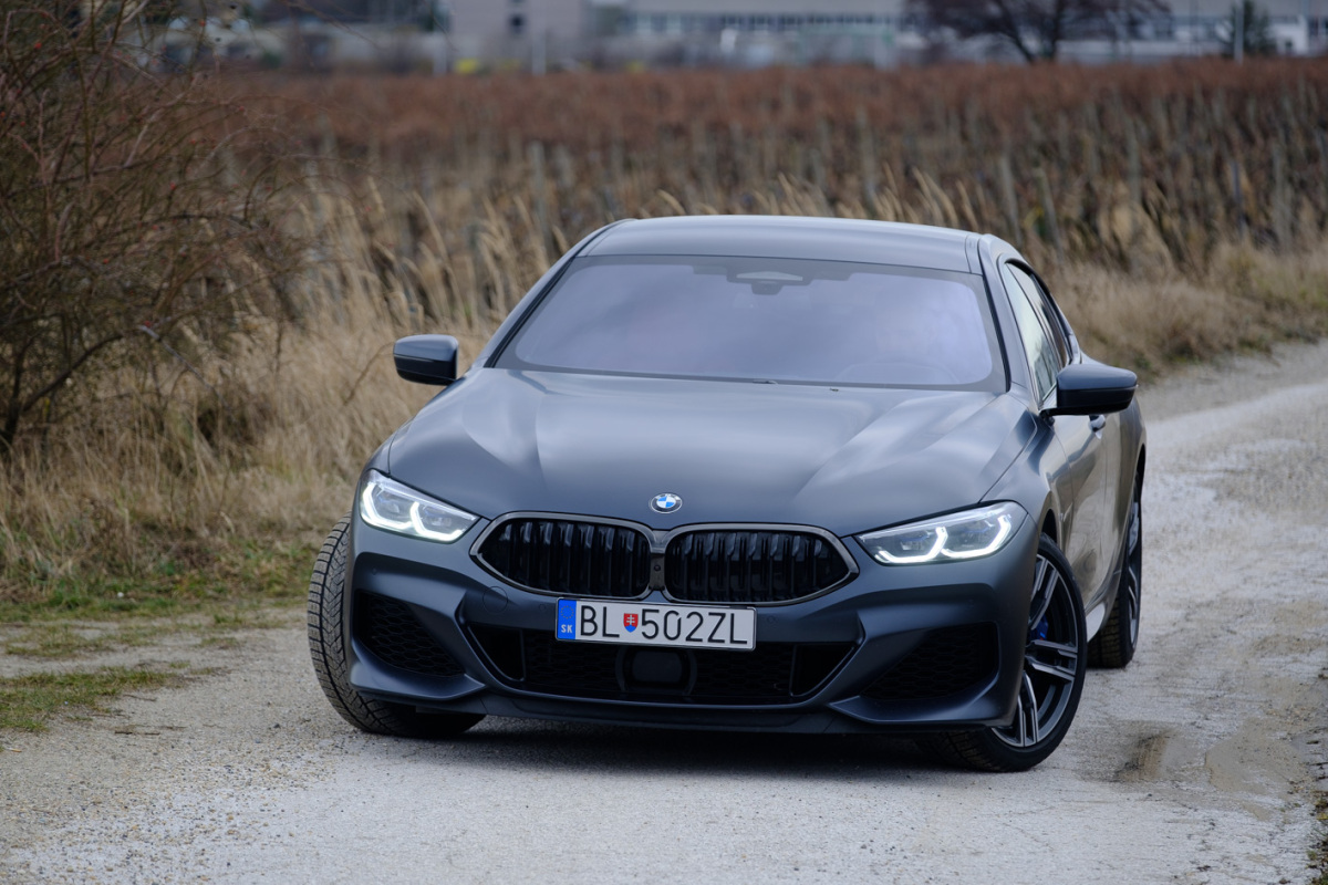 BMW M850i