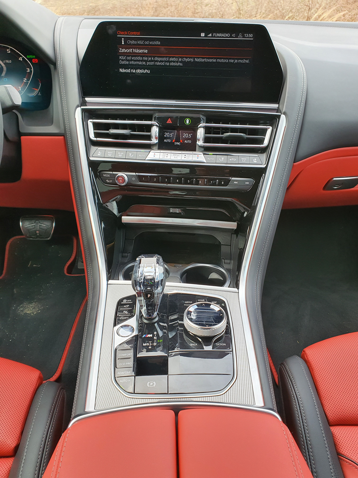 BMW M850i