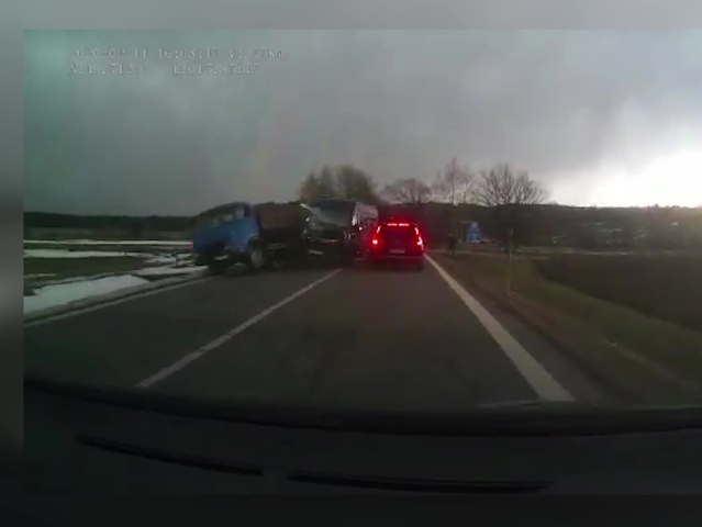 nehoda, dodávka, česko