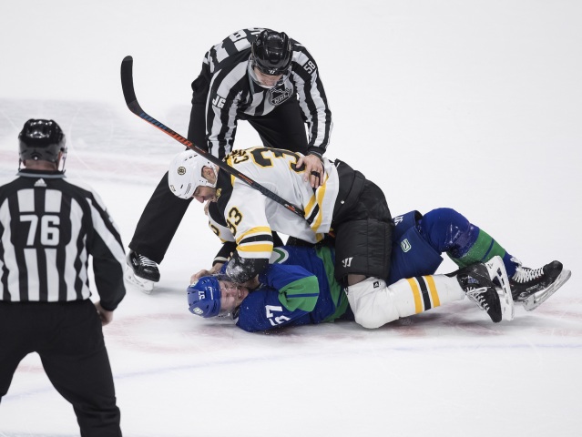 Zdeno Chára, Tyler Myers