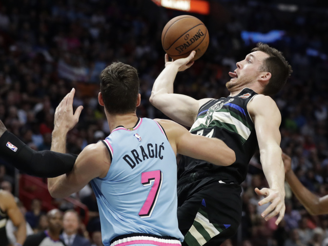 Pat Connaughton, Goran Dragič