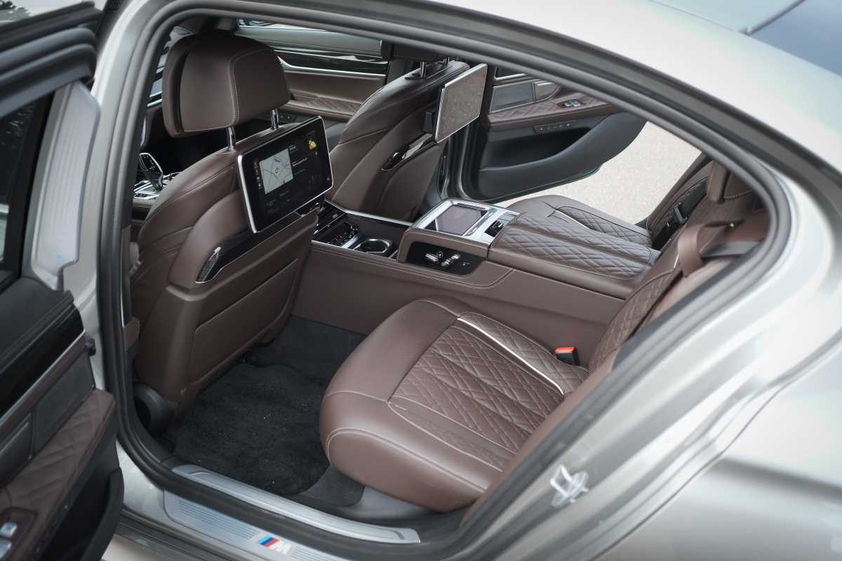 BMW 745Le