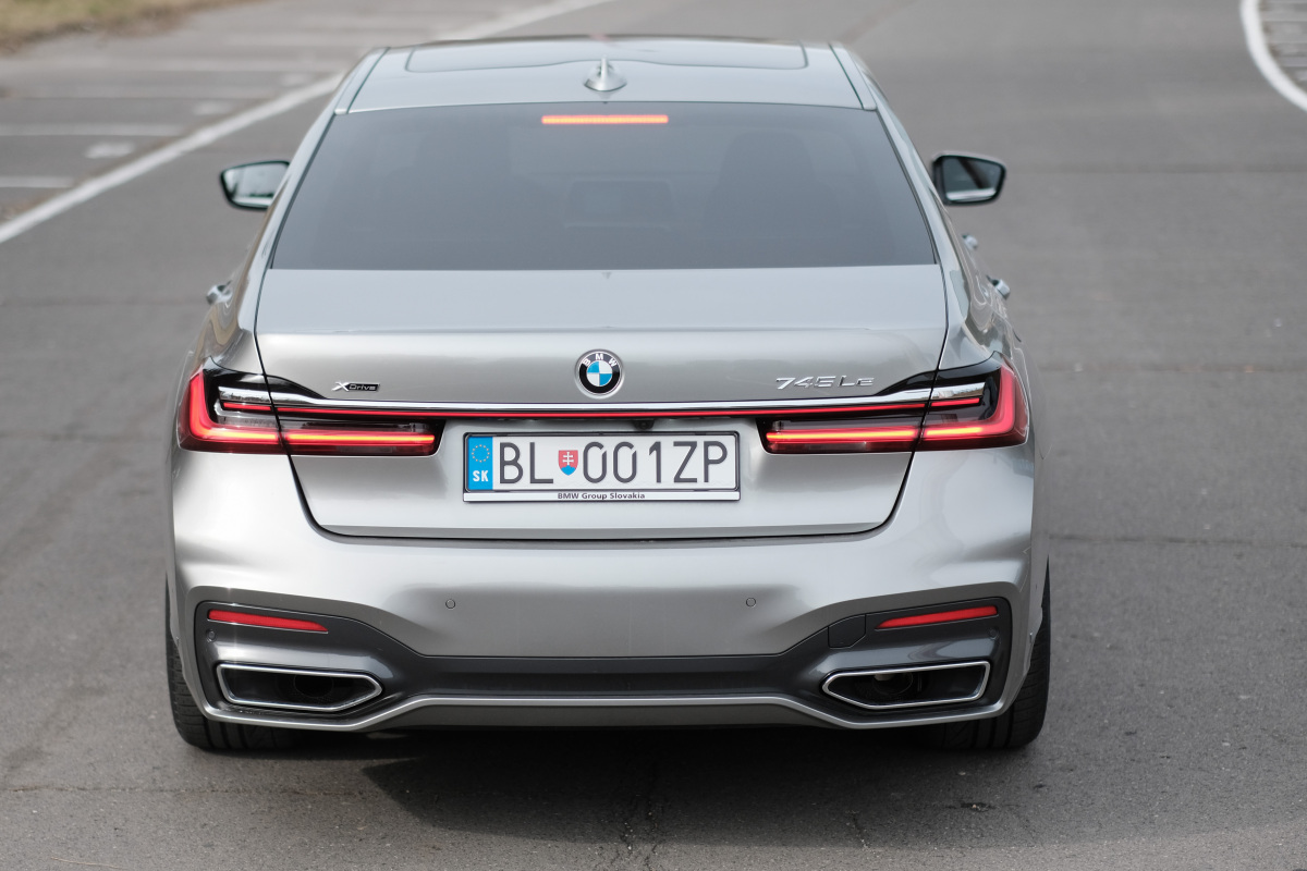BMW 745Le