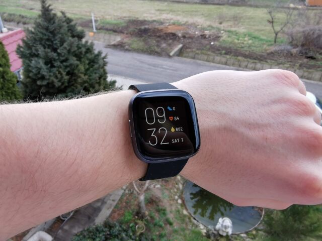 Fitbit, Versa 2, inteligentné hodinky