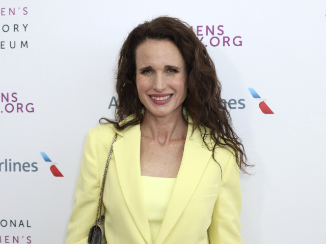 Herečka Andie MacDowell na akcii Eighth Annual Women Making History Awards.