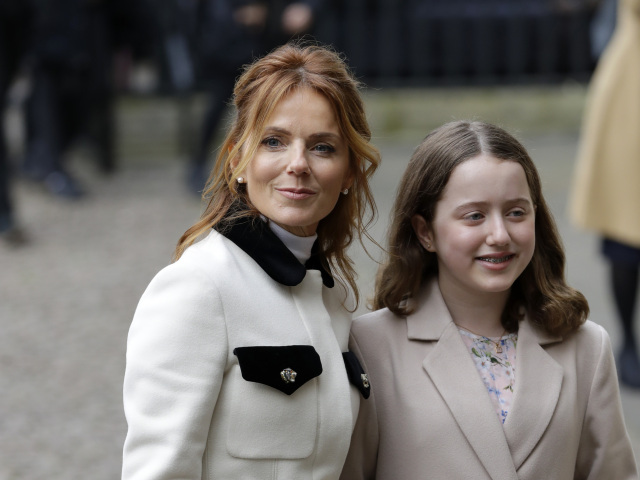 Speváčka Geri Halliwell a jej dcéra Bluebell Madonna Halliwell.