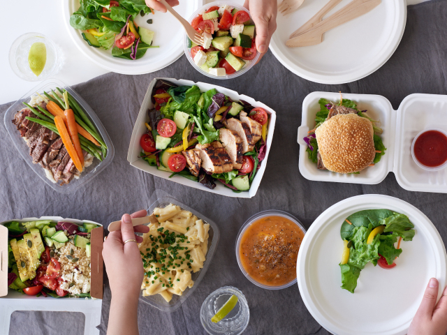 menucka-donáška-shutterstock