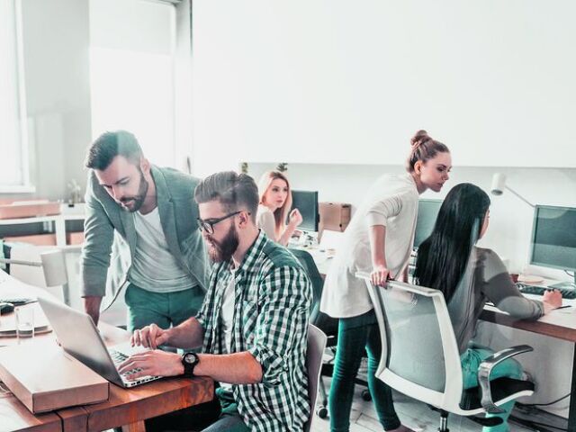 startup, práca