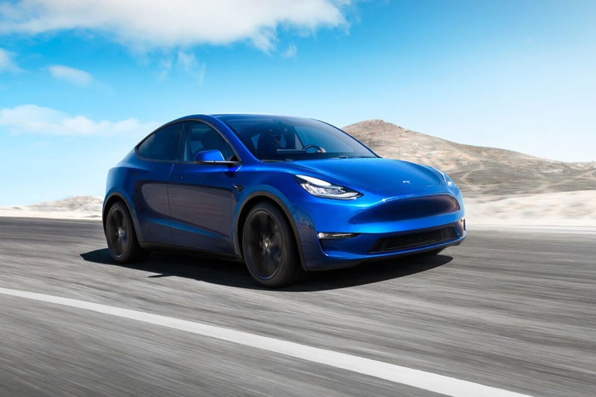 Tesla Y - 2020