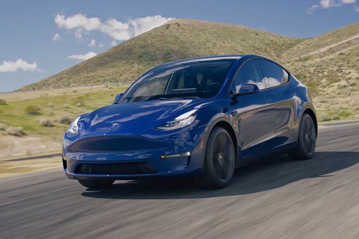 Tesla Y - 2020