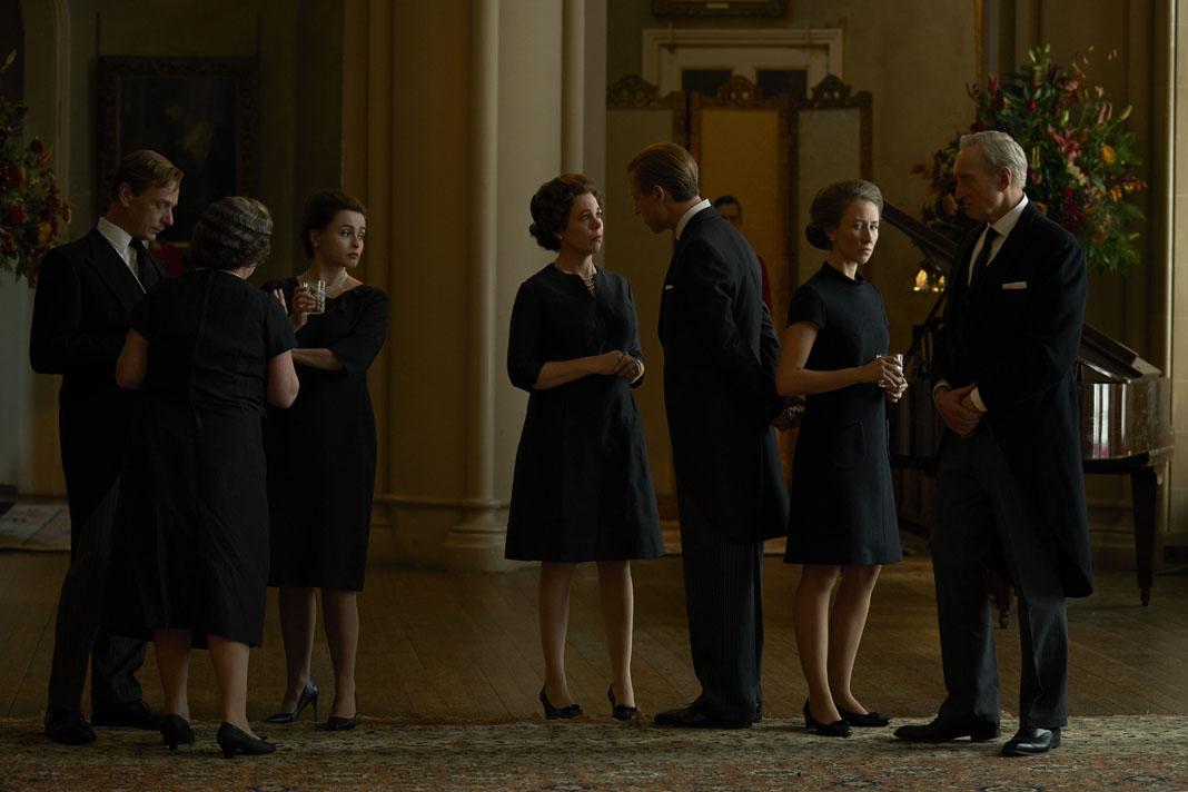 Najnovšia podoba seriálovej britskej kráľovskej rodiny v hite The Crown.