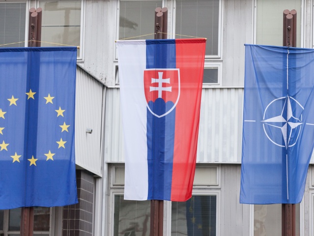 EÚ / Slovensko / NATO /