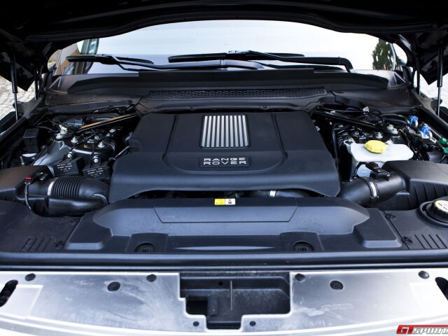 Range Rover - motor 4,4 V8 Diesel