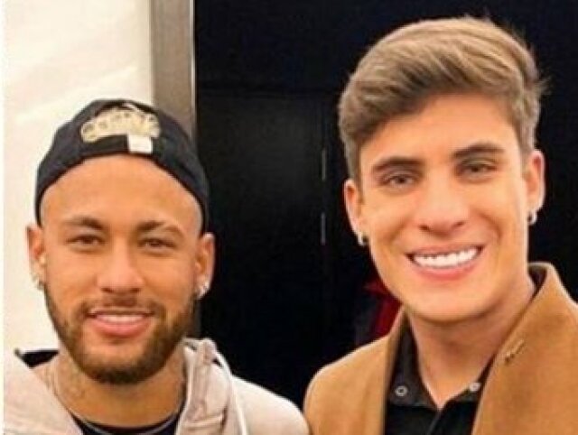 Neymar.
