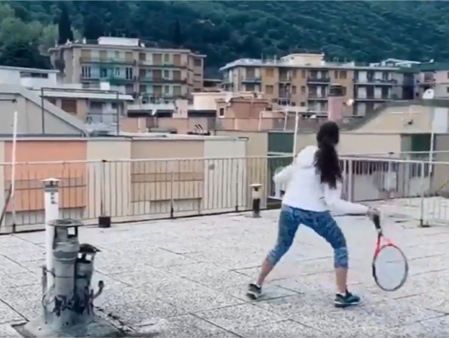 Tenis na streche.