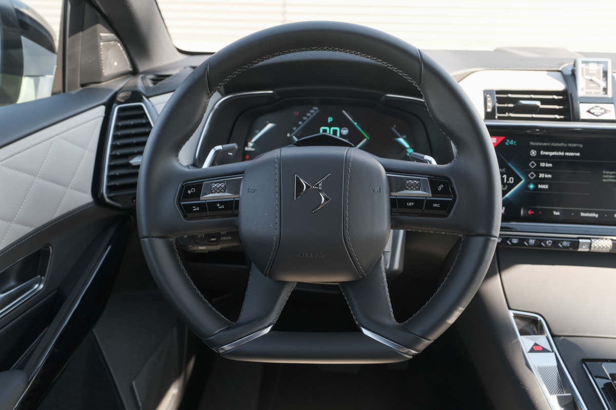 DS 7 E-Tense - test 2020