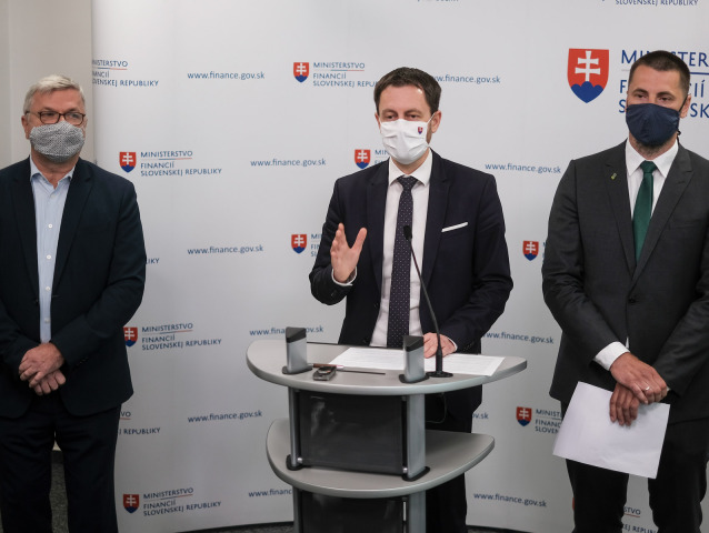 eduard heger, ivan šramko, marián viskupič