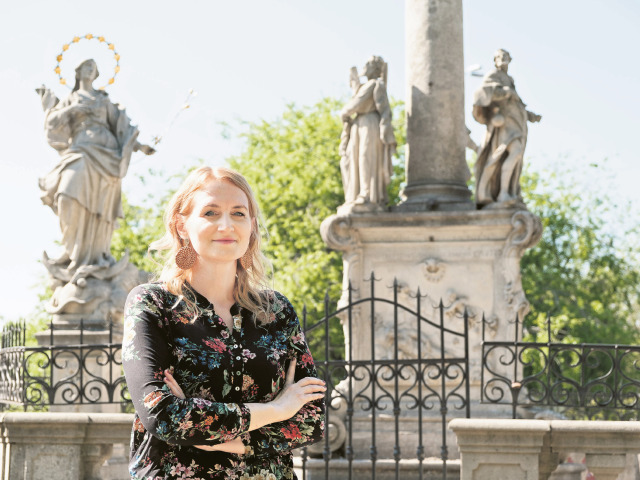 historička Diana Duchoňová, Morový stĺp