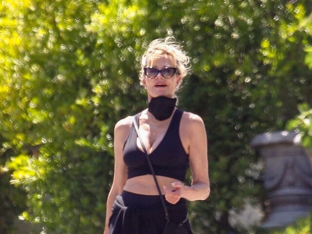 Herečka Melanie Griffith na zábere paparazzov v uličkách Beverly Hills. 