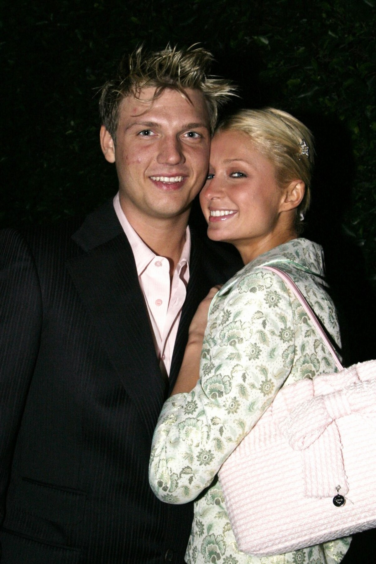 Paris Hilton a jej niekdajší partner Nick Carter na zábere z roku 2004. 