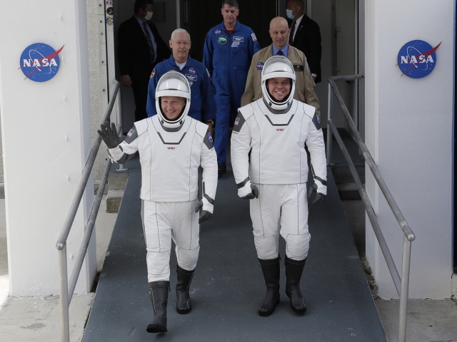 Douglas Hurley  a Robert Behnken astronauti