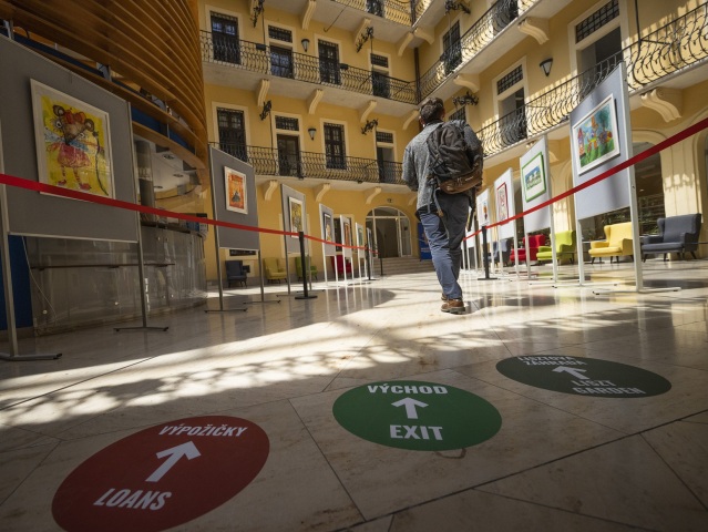 Bratislava Univerzitná knižnica otvorenie