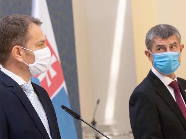 PREMIÉR: Oficiálne návtívil Èeskú republiku