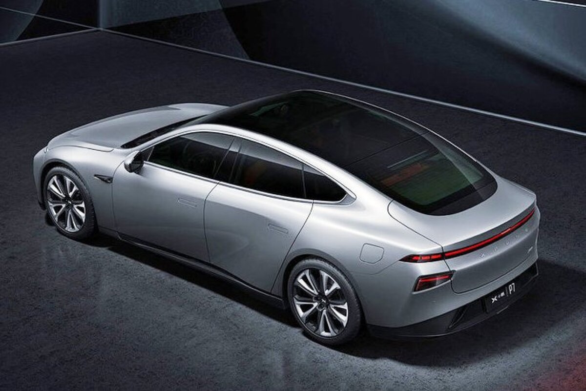 Xpeng P7 - 2020