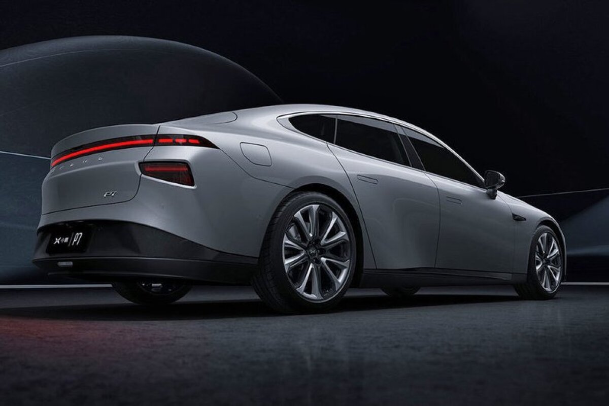 Xpeng P7 - 2020