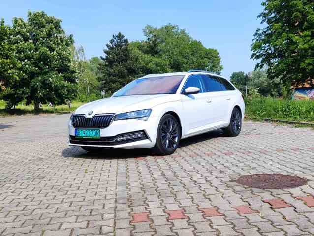 Škoda Superb iV