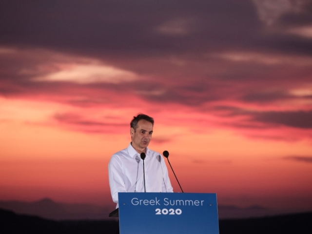 Turistický ruch, Grécko, Mitsotakis