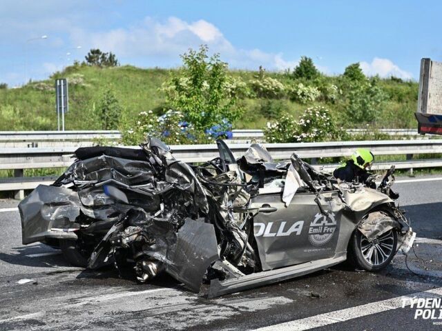 Toyota Corolla - havária Praha