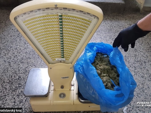 polícia drogy marihuana