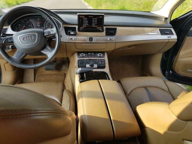 Audi A8 s 855-tisíc kilometrami