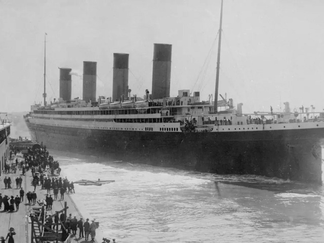 Titanic - fotografia ľadovca