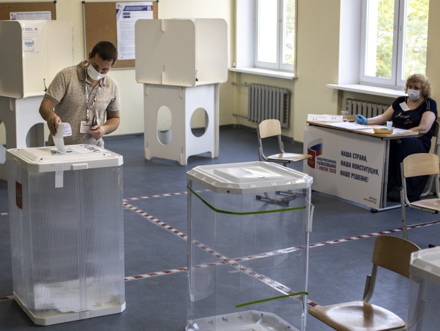 Rusko voľby referendum