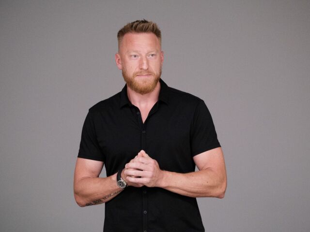Marián Hossa na tlačovej konferencii ku nominácii do Siene slávy NHL.