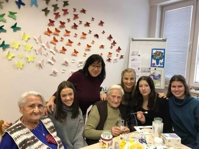 gymnázium Michalovce a seniori