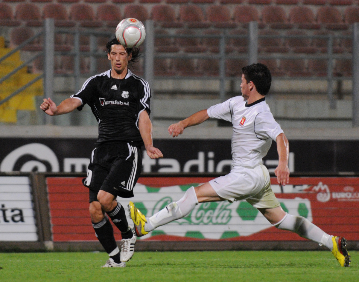 FUTBAL: FC Valletta - Artmedia Petralka Marián Čišovský