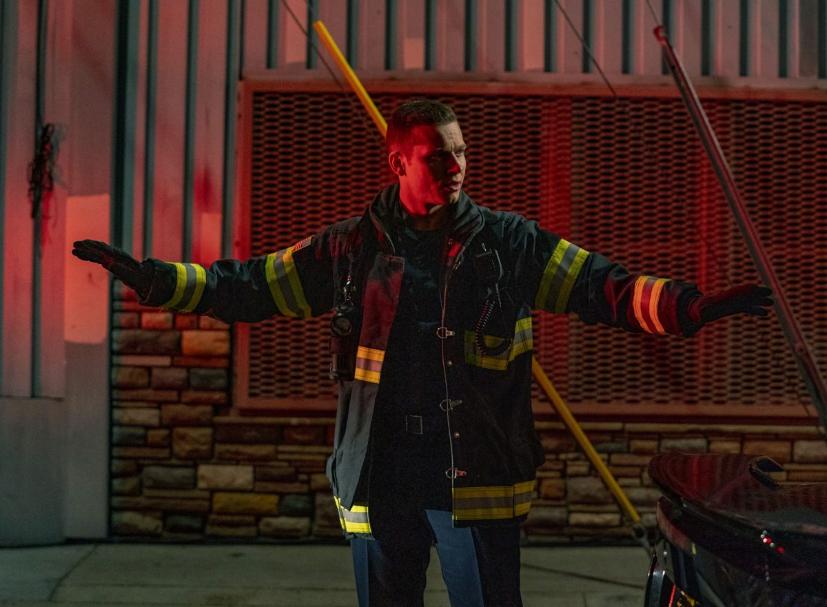 Herec Oliver Stark alias Buck pred štartom tretej série pozdravil divákov u nás.