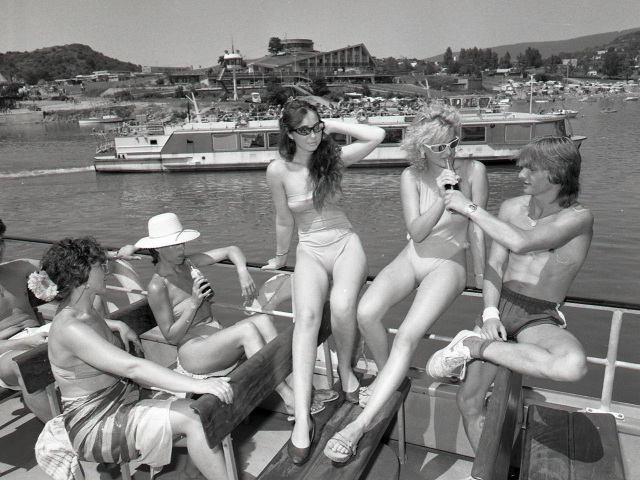 Zemplínska šírava, more, čiernobiela fotka, 1989