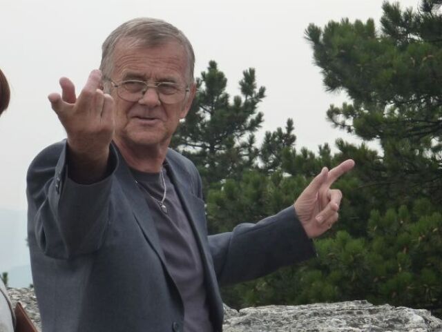 peter uhlik