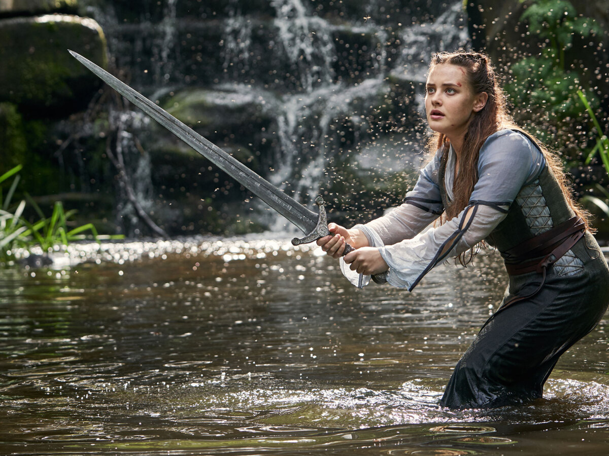 cursed, seriál cursed, katherine langford,