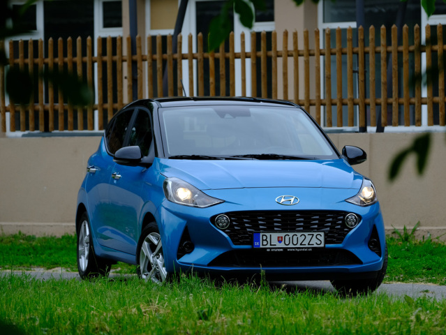 Hyundai i10