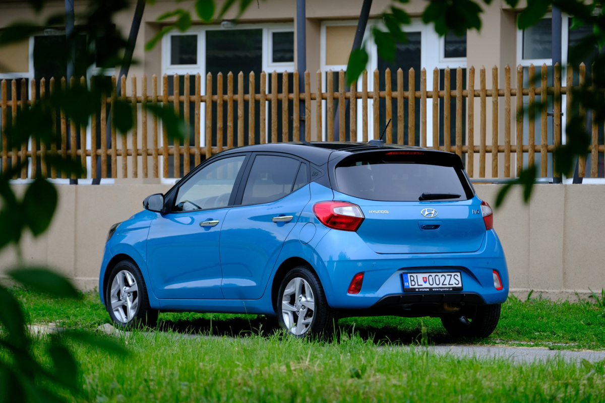 Hyundai i10