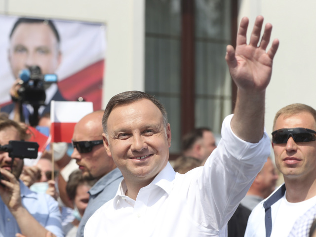 Poľsko voľby prezidentské prieskum 2. kolo