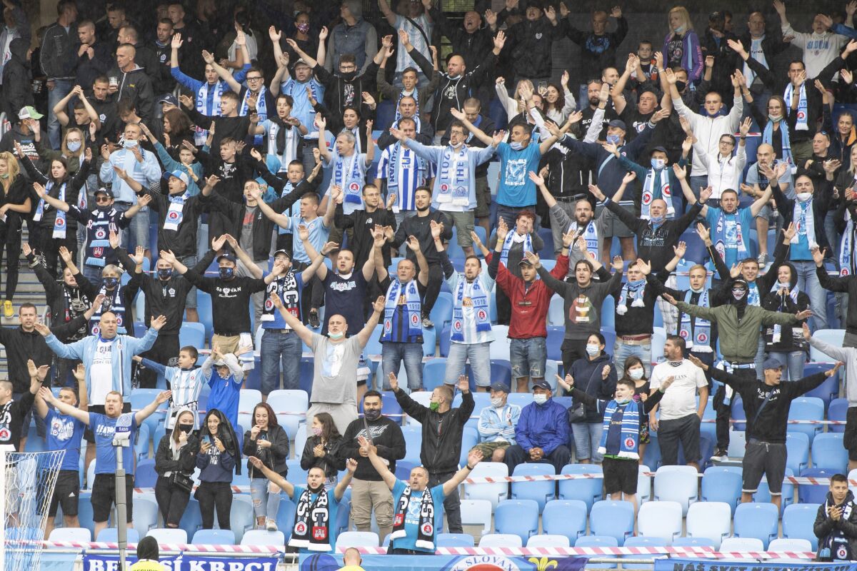 Slovan, fanúšikovia