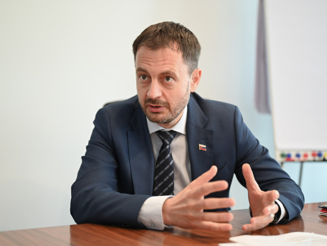 minister financií, eduard heger