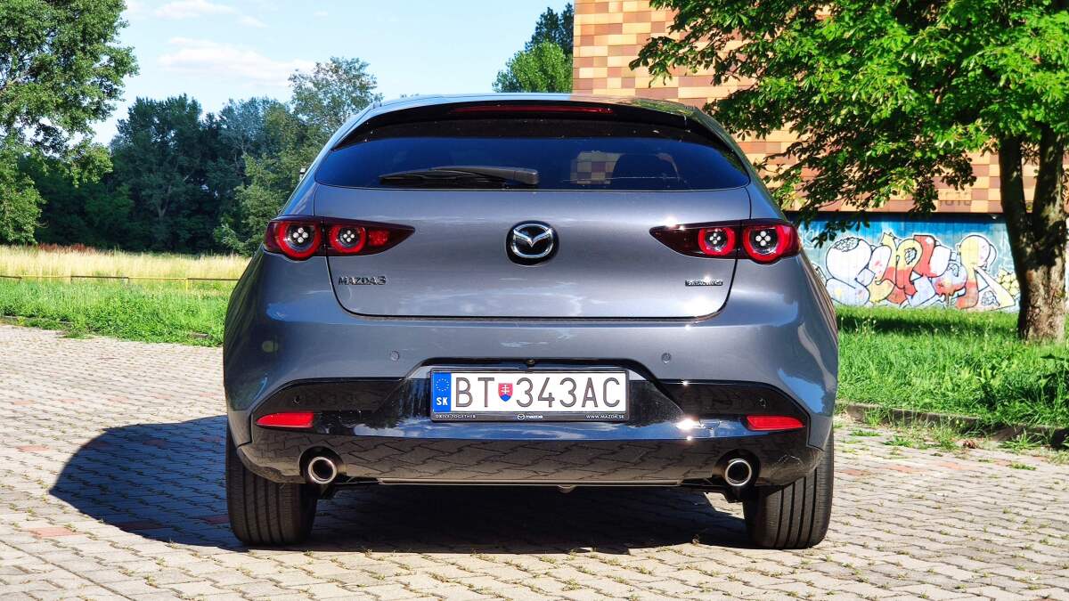Mazda 3