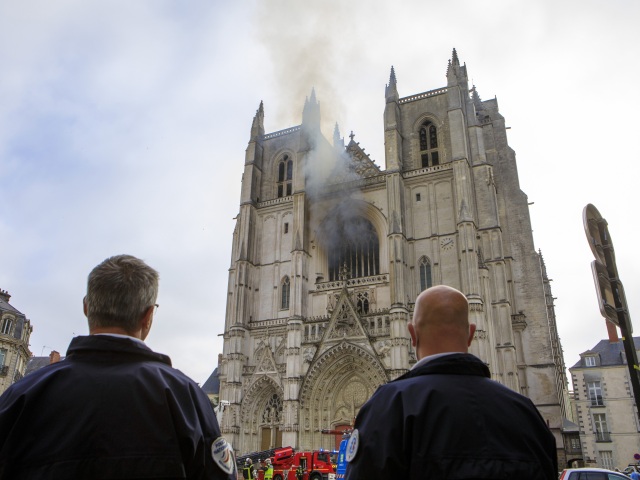 Francúzsko Nantes katedrála požiar